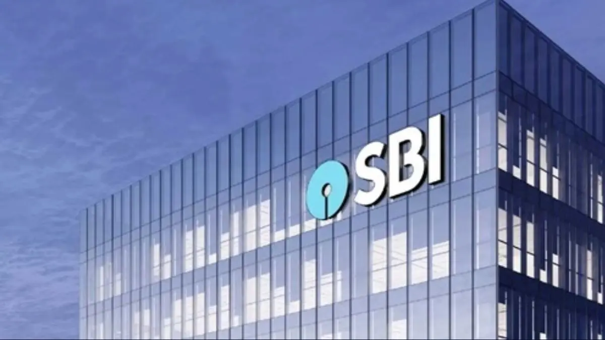 SBI Sets Stage for Historic Rs 25,000 QIP: What It Means For Investor
